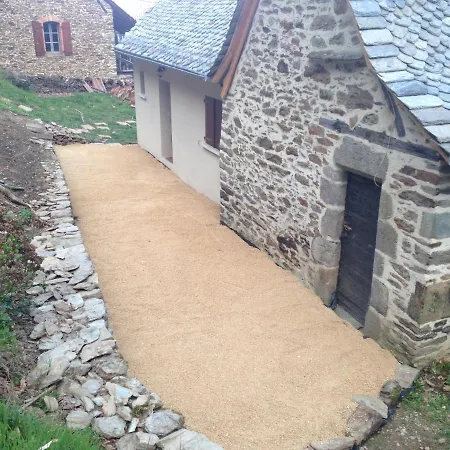 Holiday home Secadou Castanial *