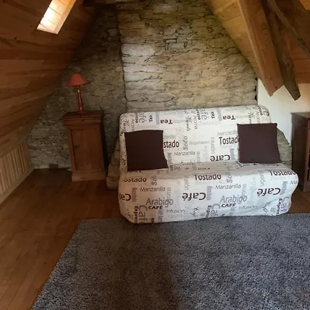 Holiday home Secadou Castanial